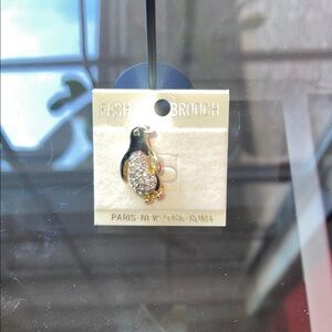 Gold Crystal Teardrop Brooch - Gold